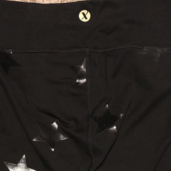 ❌SOLD‼️ 🆕Black XERSION Gloss Star Leggings, small - Picture 6 of 6